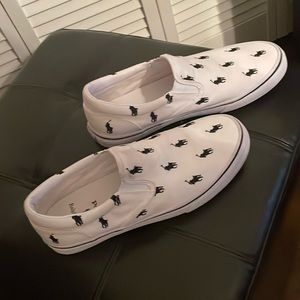 Casual Shoes